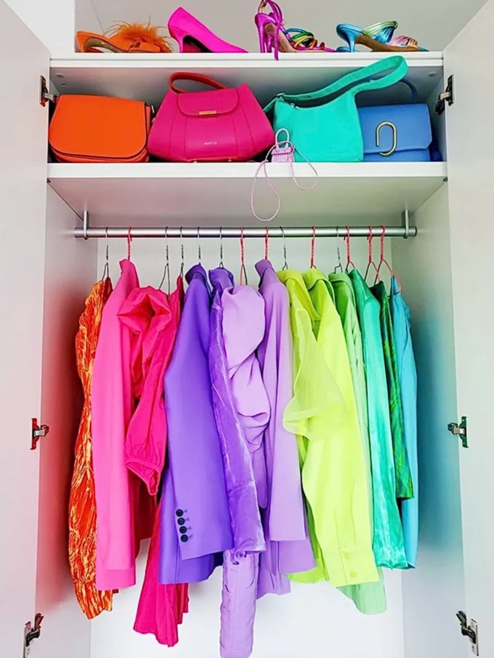 Meet your Posher, Shop Wear & Repeat